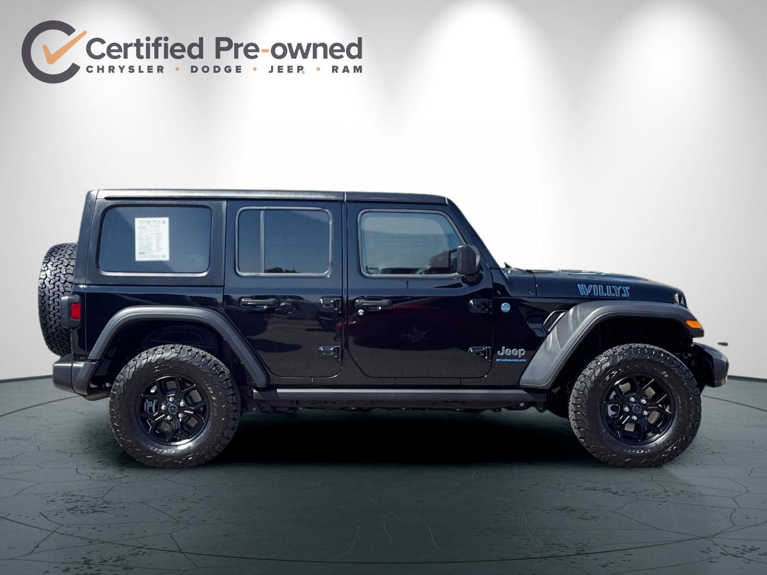 2025 Jeep Wrangler Willys 4xe photo 2