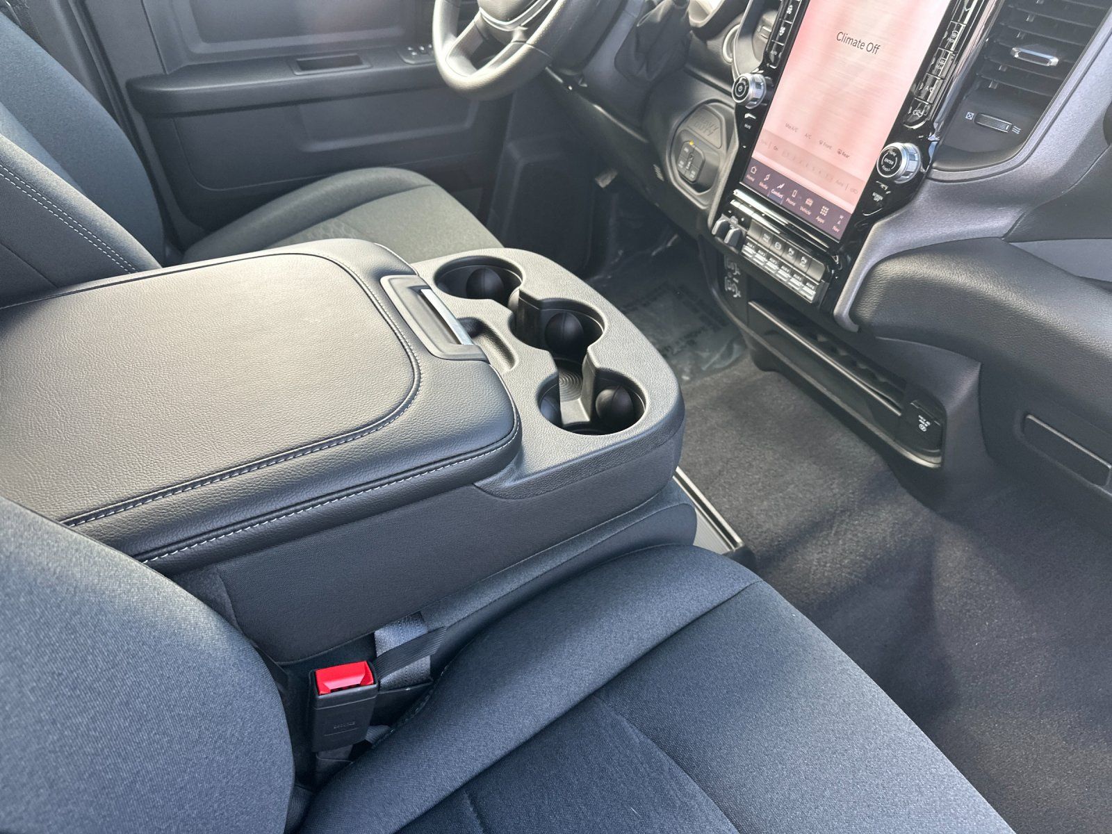 2026 RAM 2500 Tradesman - Photo 15