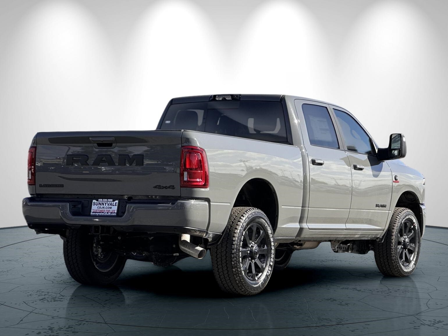 2026 Ram 2500 Laramie photo 4