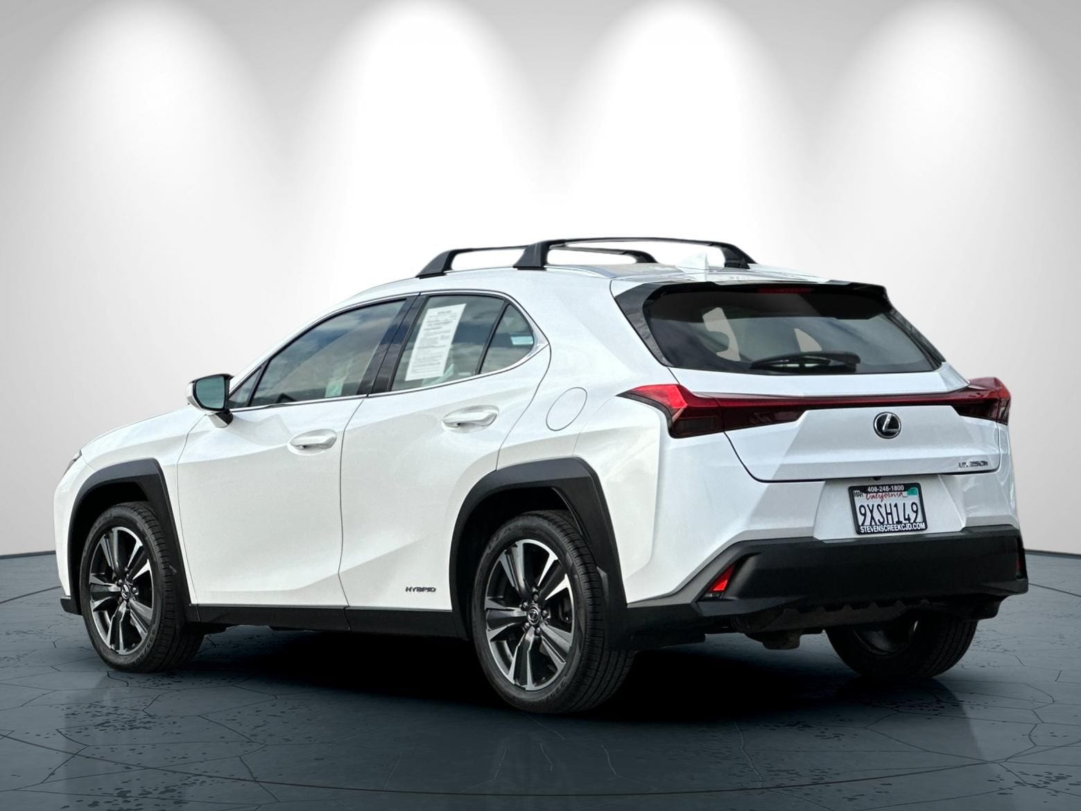 2019 LEXUS UX 250h Base photo 5