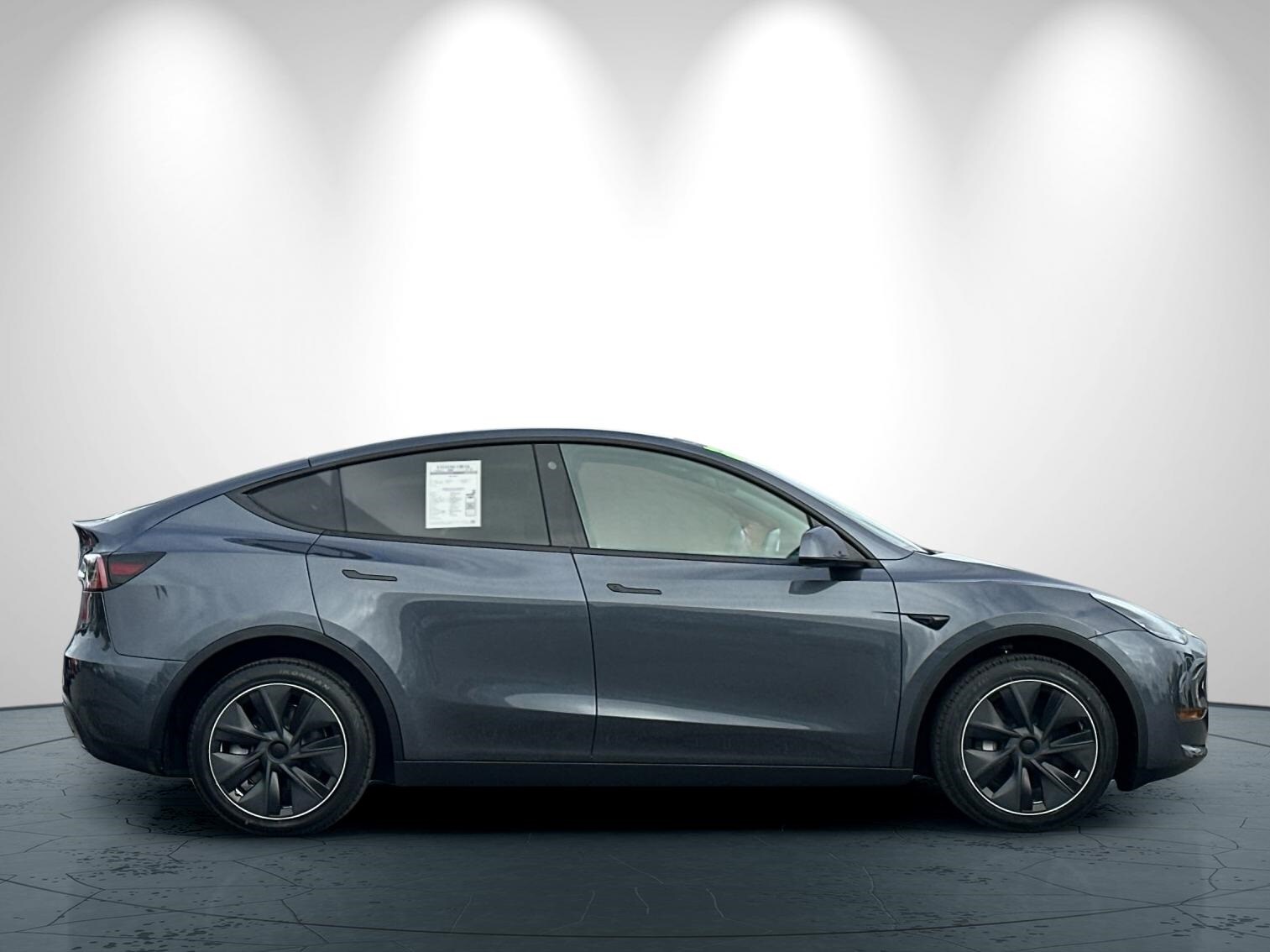 2022 Tesla Model Y Long Range photo 3