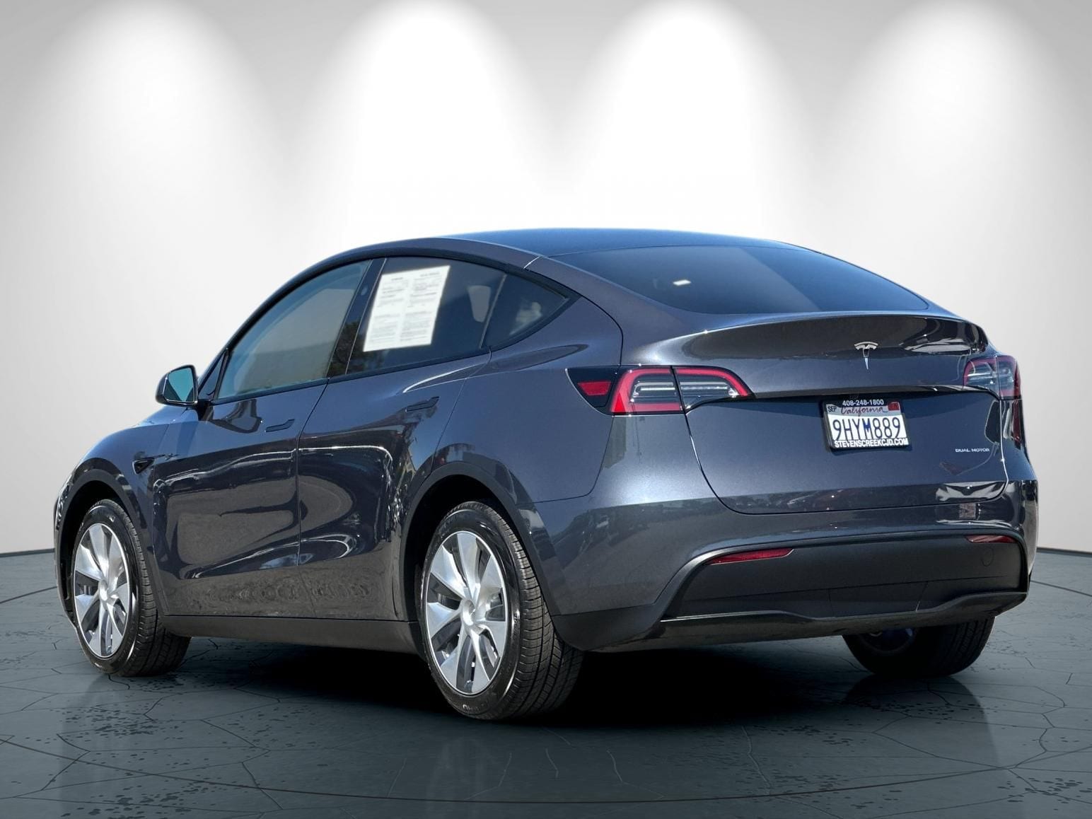 2023 Tesla Model Y Long Range photo 5