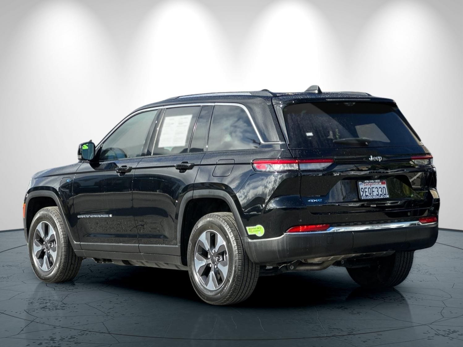 2022 Jeep Grand Cherokee 4xe photo 5