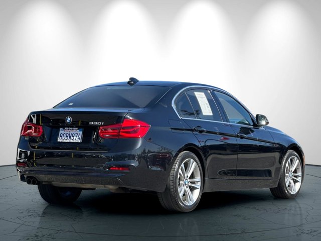 2017 Bmw 330i 330i SA photo 4
