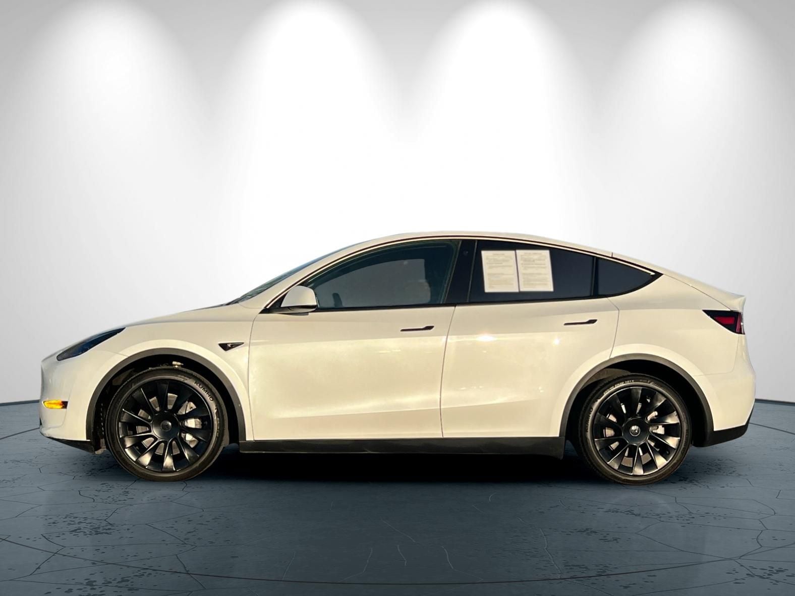 2023 Tesla Model Y Long Range photo 6