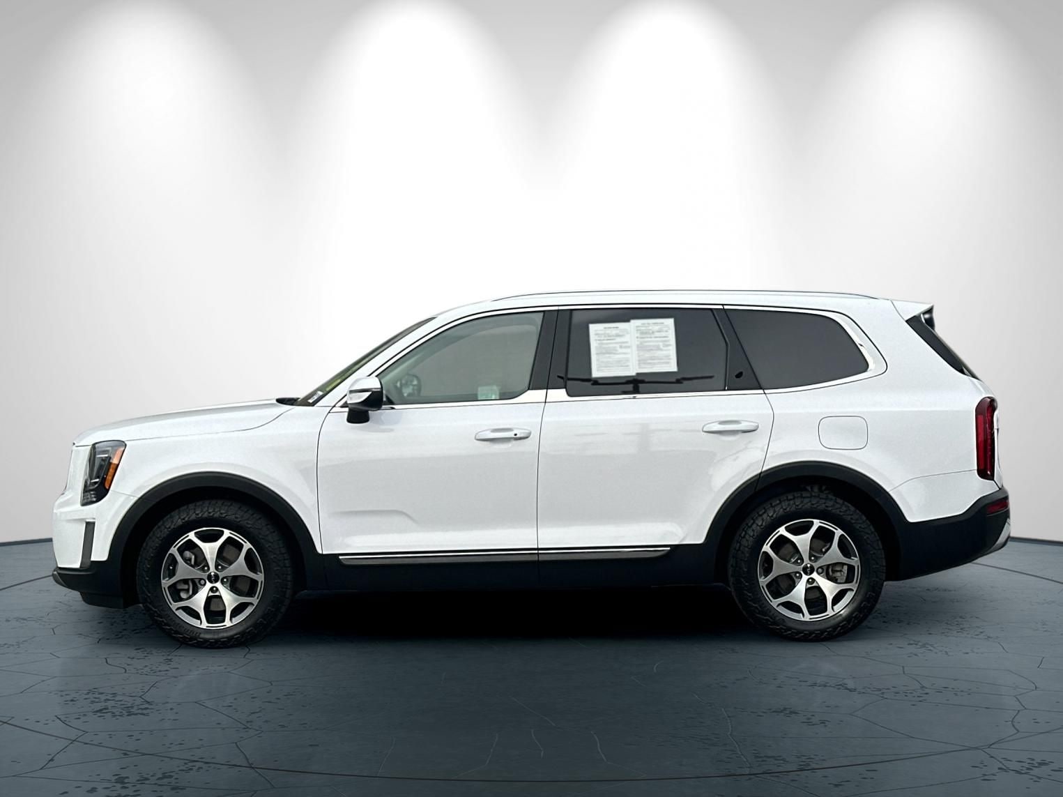 2022 Kia Telluride EX photo 6