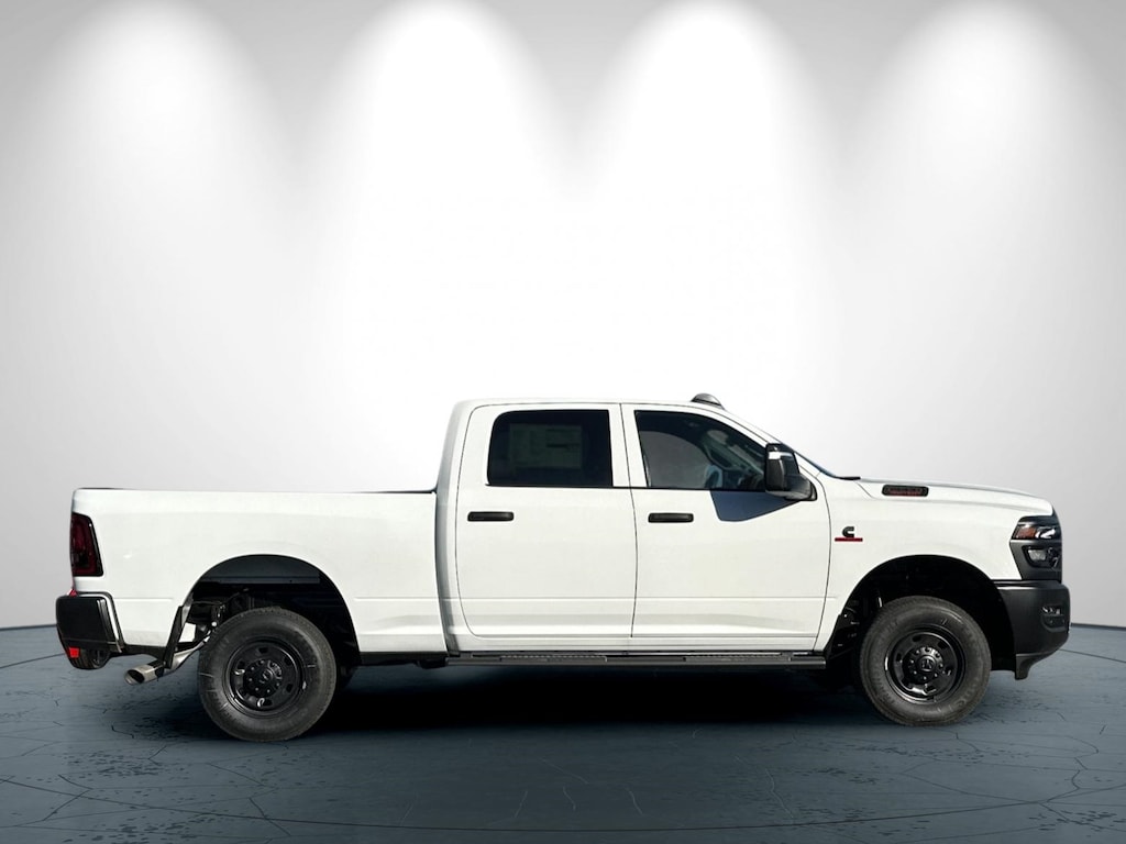 New 2026 Ram 2500 TRADESMAN CREW CAB 4X4 6'4 BOX Pickup