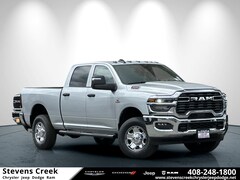 2026 Ram 3500 TRADESMAN CREW CAB 4X4 6'4 BOX Pickup