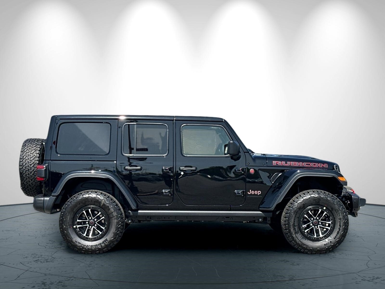 2025 Jeep Wrangler Rubicon X photo 3