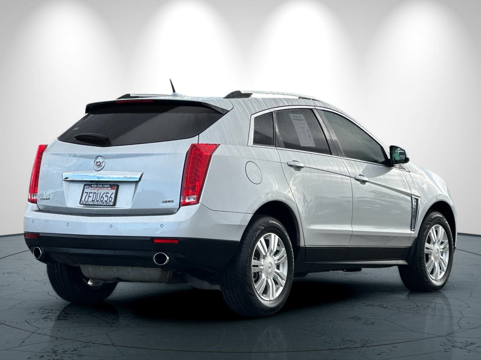 2014 Cadillac SRX Luxury photo 3