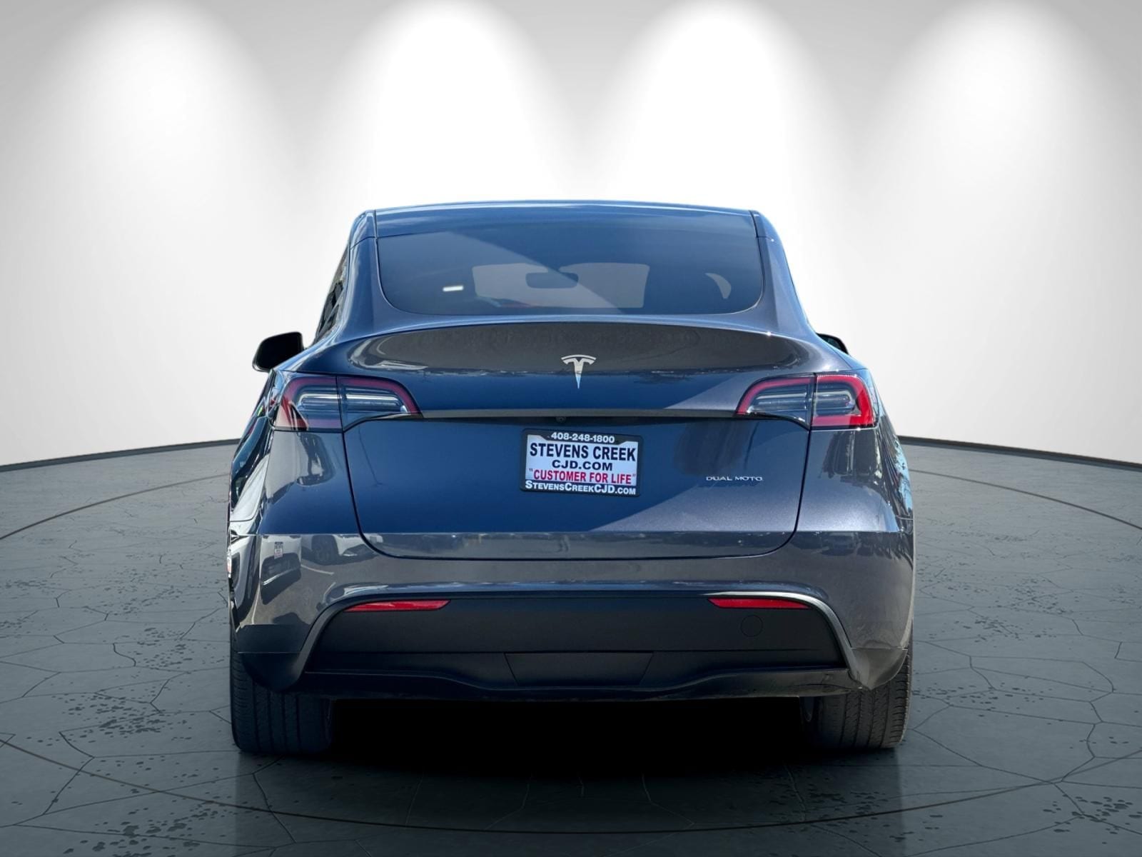 2023 Tesla Model Y Long Range photo 4