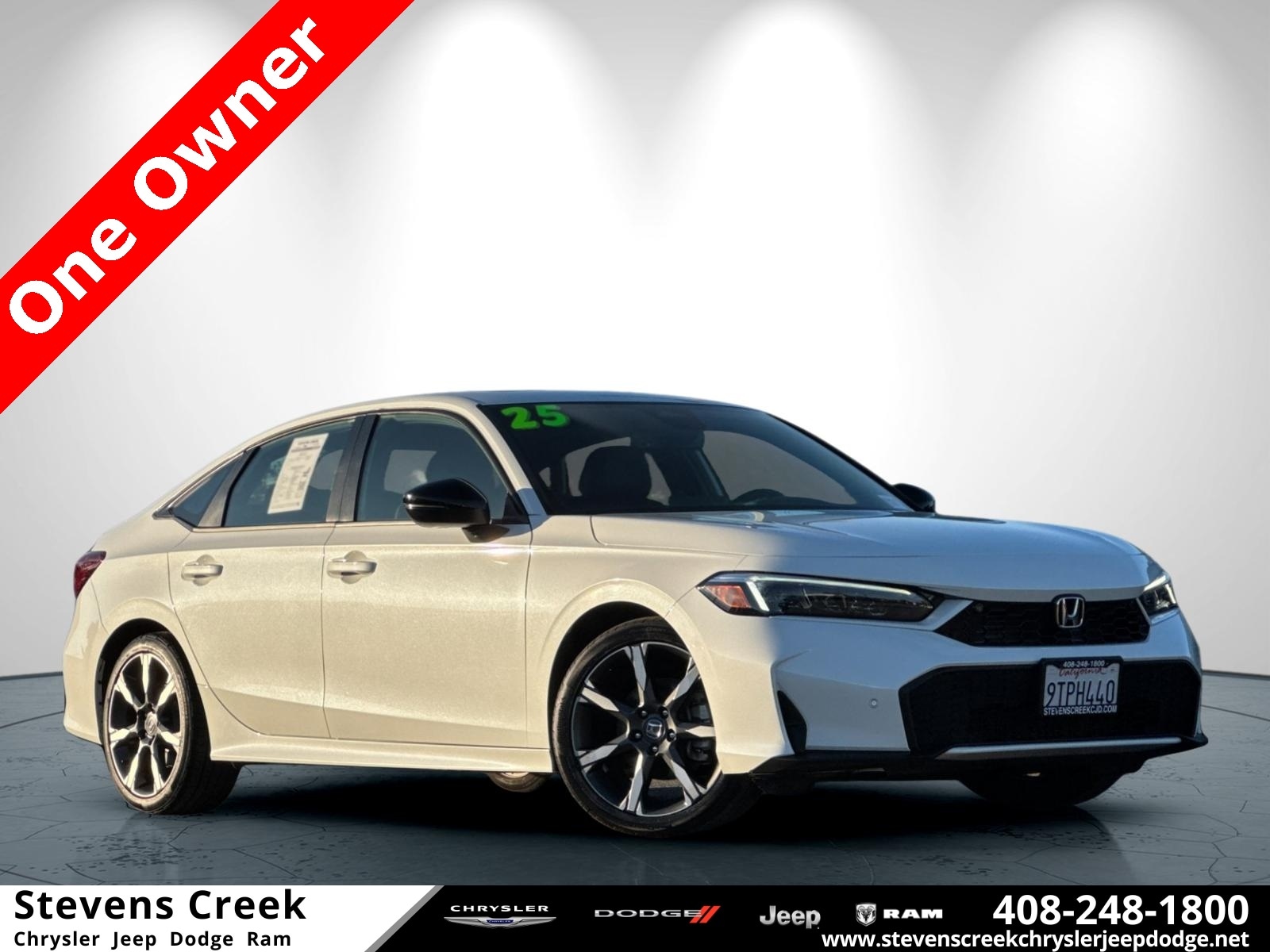 2025 Honda Civic Sport Touring's photo