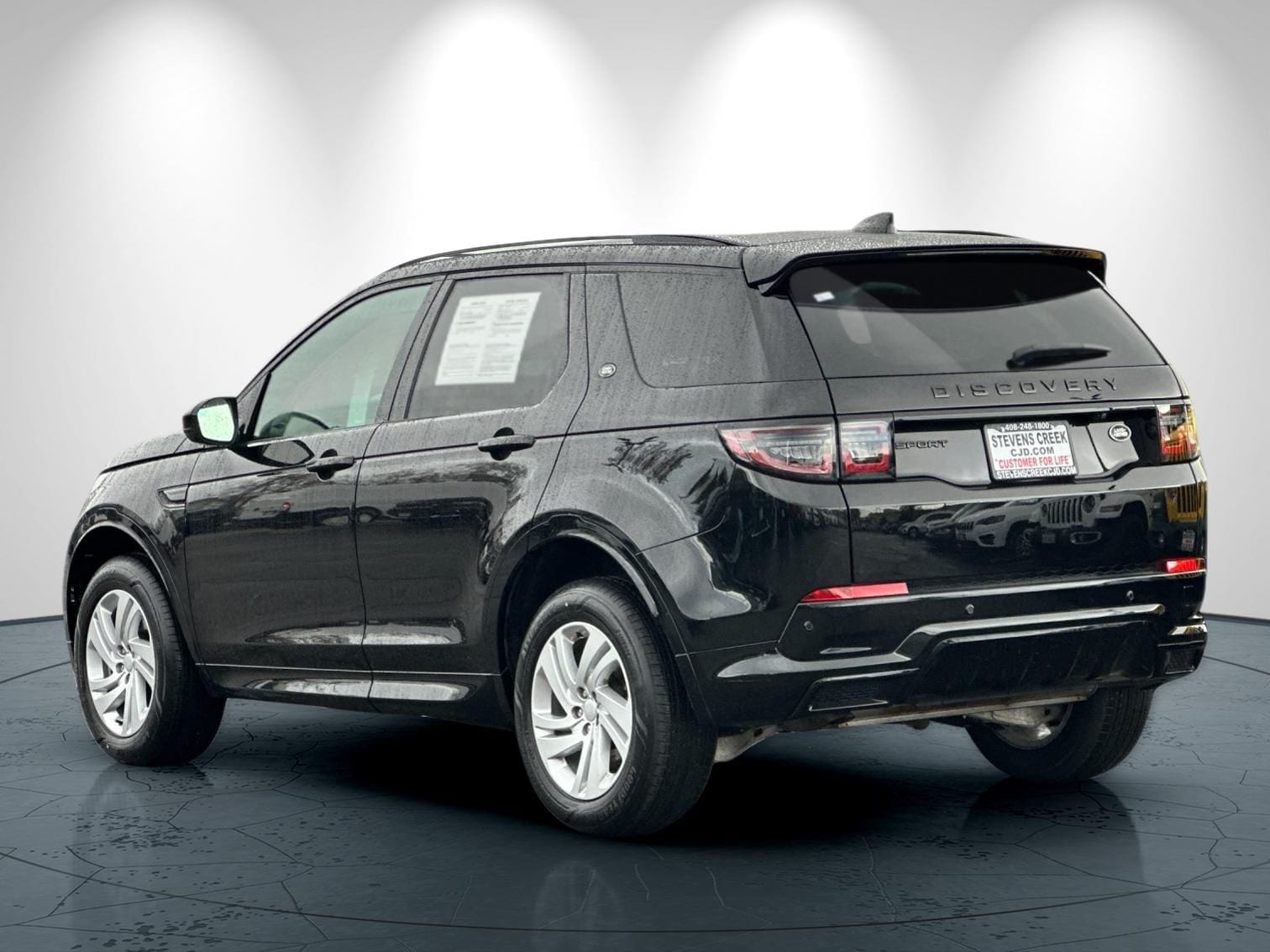 2022 Land Rover Discovery Sport S R-Dynamic photo 5