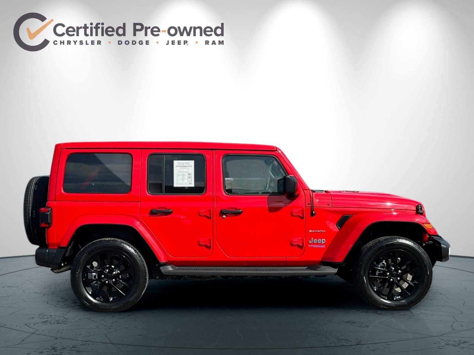 2021 Jeep Wrangler Unlimited Sahara 4xe photo 2