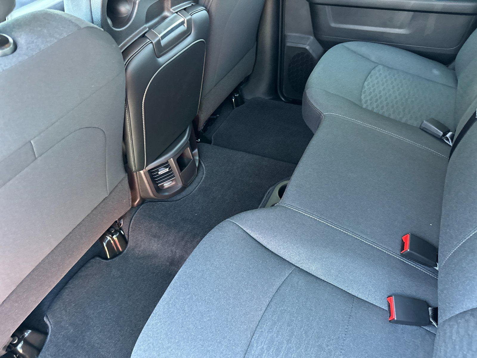 2025 RAM 2500 Tradesman - Photo 12