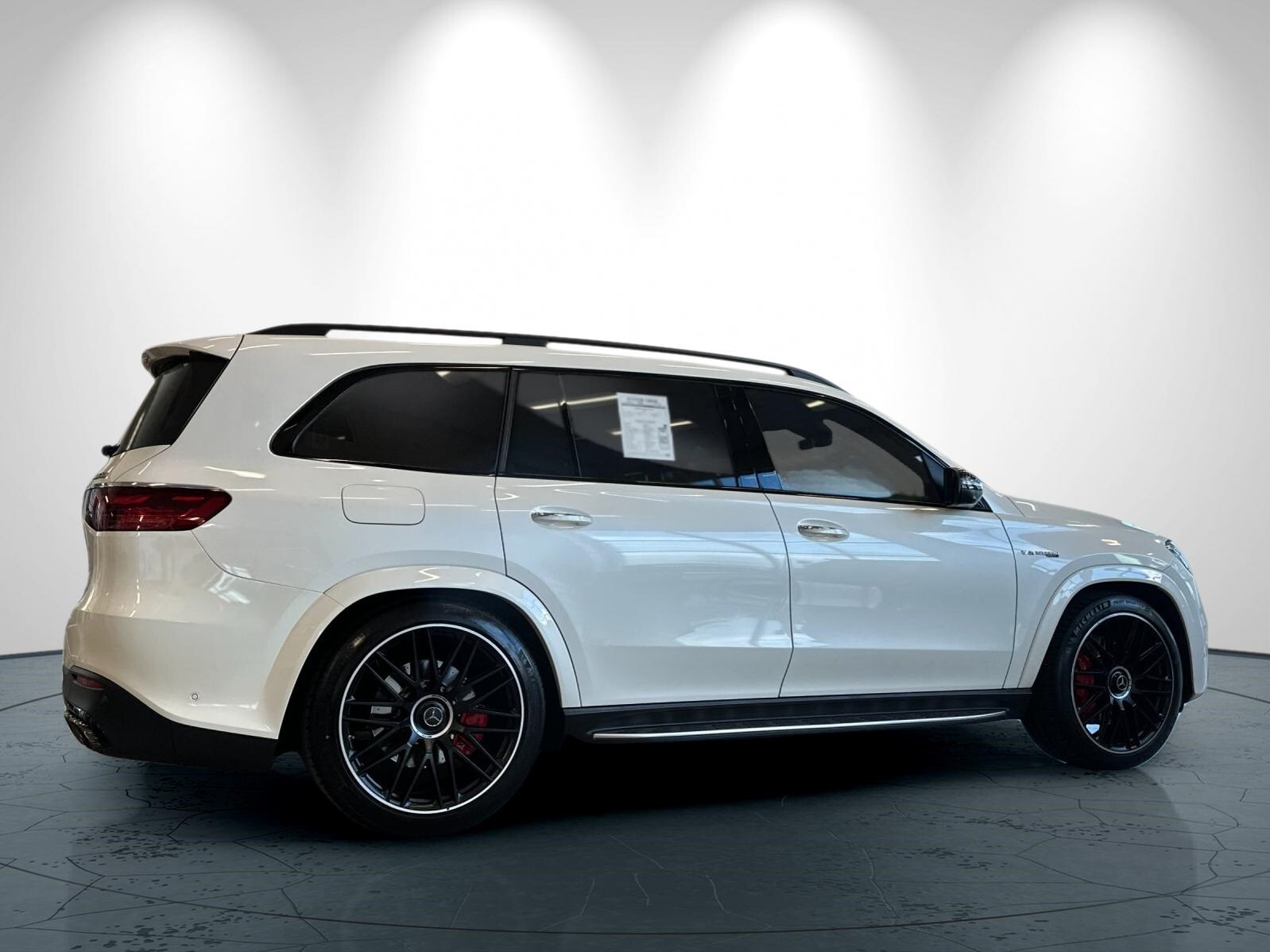 2024 Mercedes Benz GLS 63 AMG photo 3