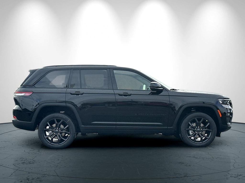 New 2025 Jeep Grand Cherokee LIMITED 4X4 Sport Utility