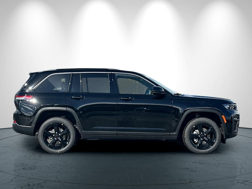New 2026 Jeep Grand Cherokee LIMITED 4X4 Sport Utility