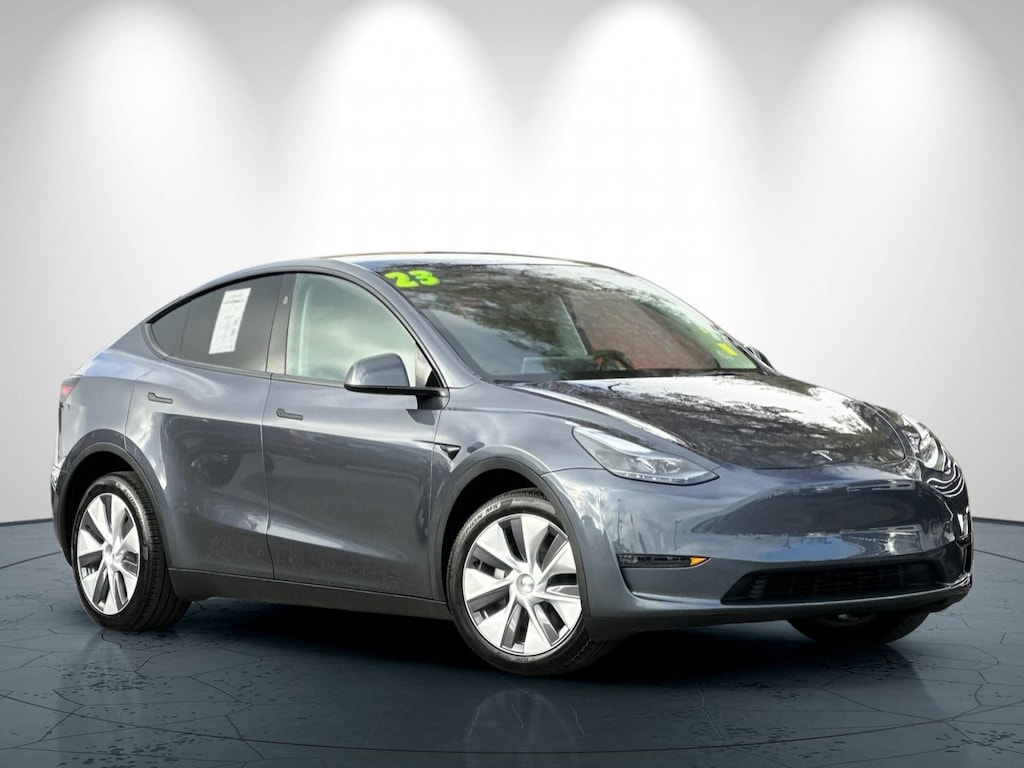 Used 2023 Tesla Model Y Long Range SUV