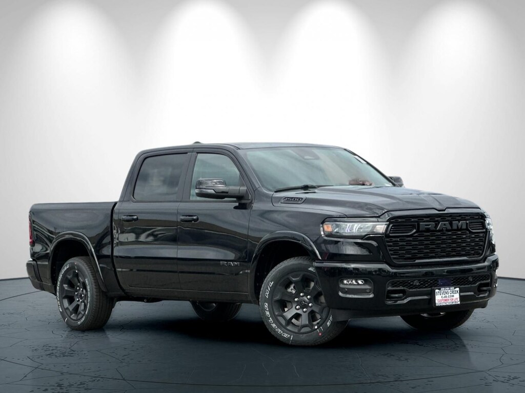 New 2026 Ram 1500 BIG HORN CREW CAB 4X4 5'7 BOX Pickup