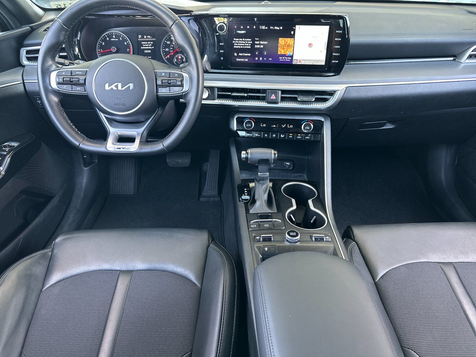 2024 Kia K5 GT-Line - Photo 13