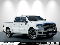 2026 Ram 1500 LARAMIE CREW CAB 4X4 5'7 BOX Pickup