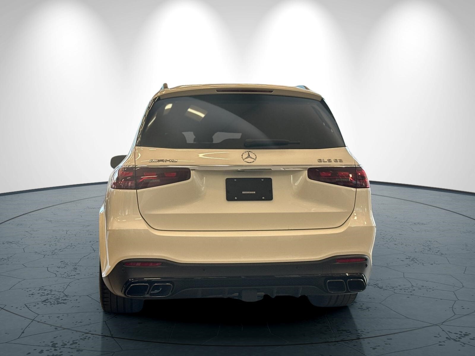 2024 Mercedes Benz GLS 63 AMG photo 4