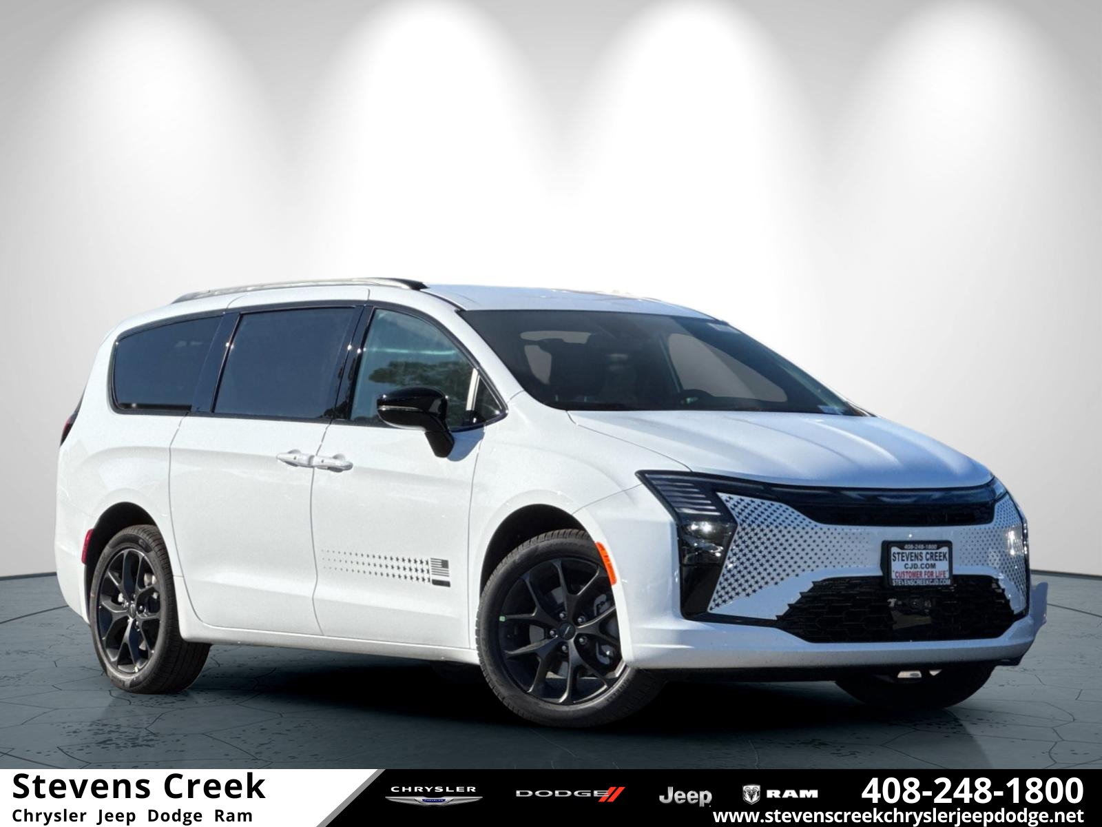 2027 Chrysler Pacifica Passenger Van 