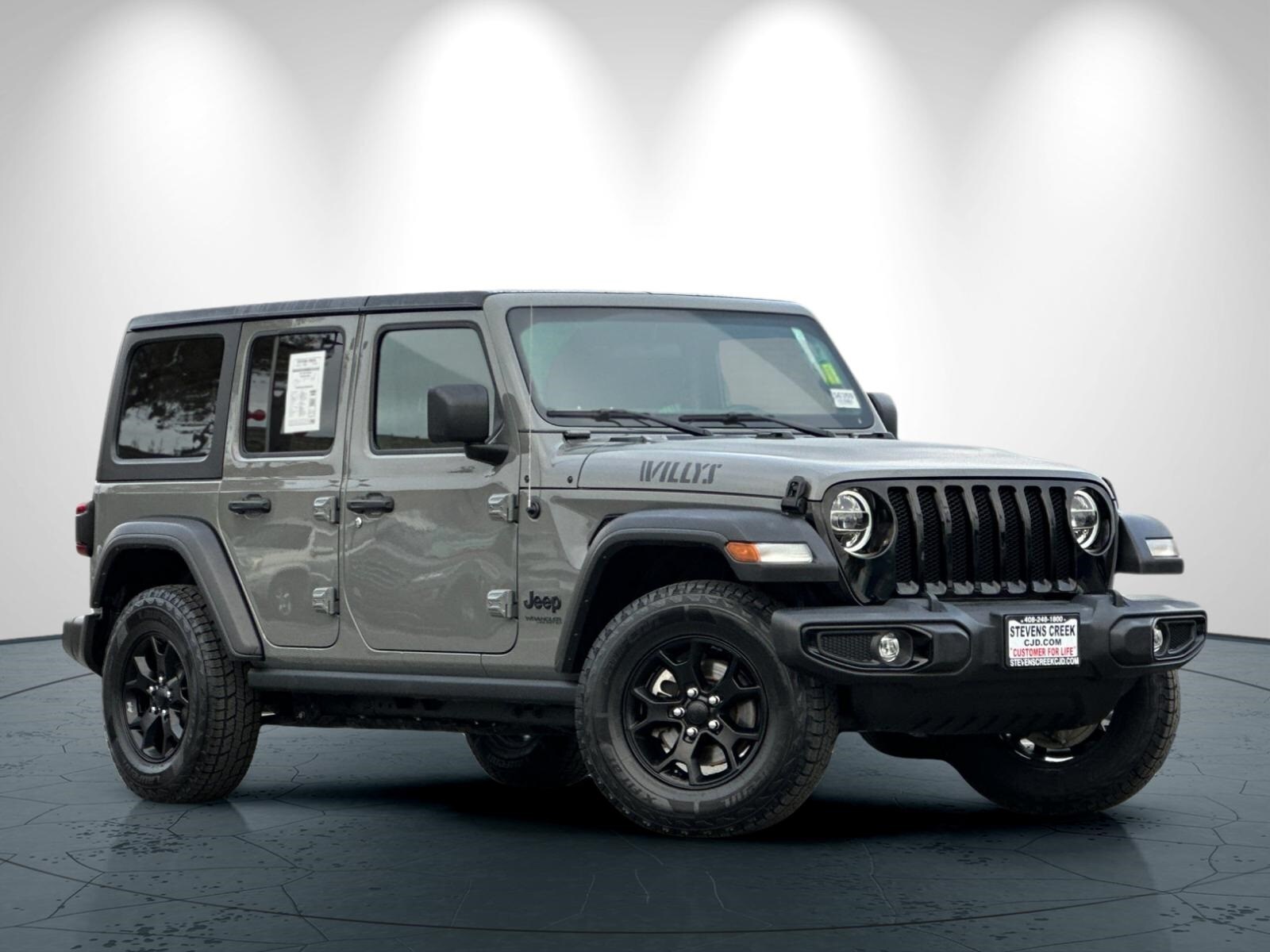 2021 Jeep Wrangler Unlimited Willys photo 2