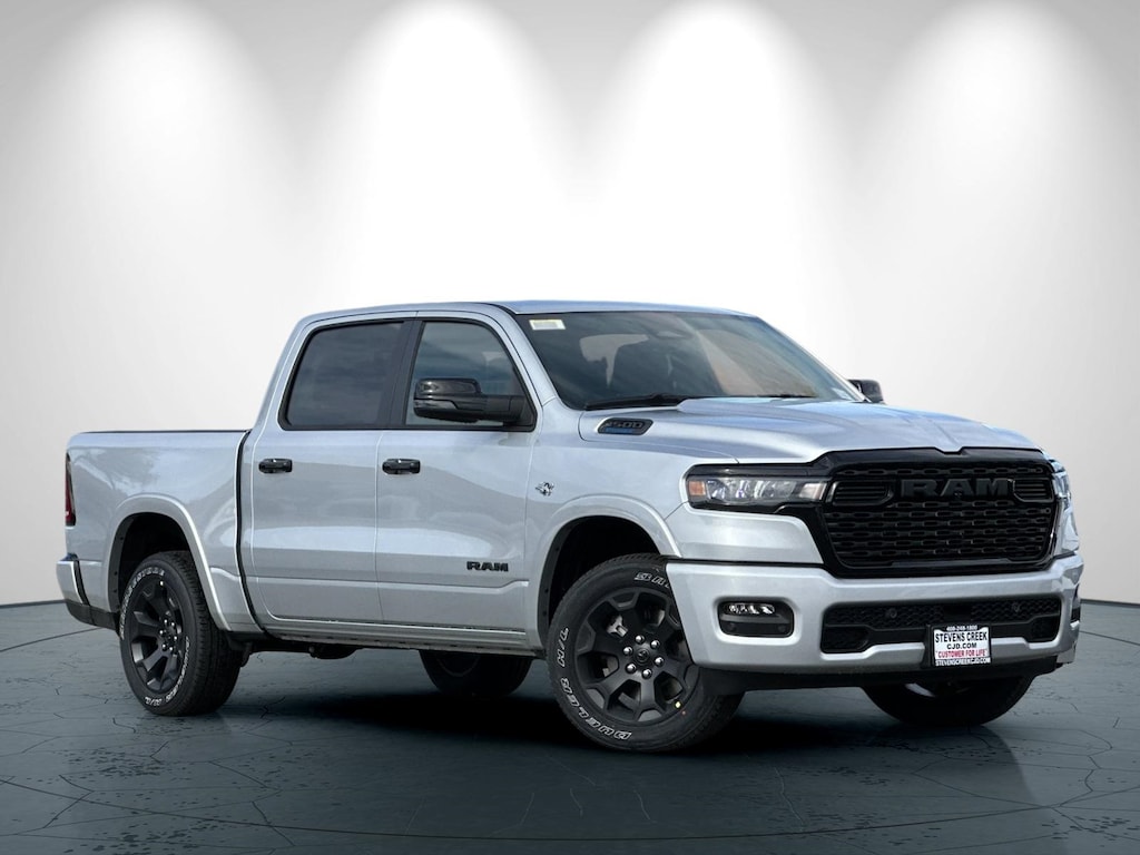 New 2026 Ram 1500 BIG HORN CREW CAB 4X4 5'7 BOX Pickup