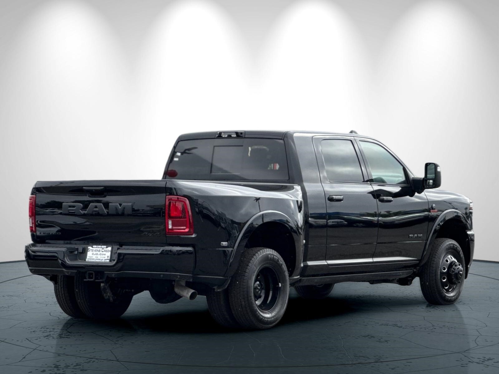 2025 Ram 3500 Limited photo 4