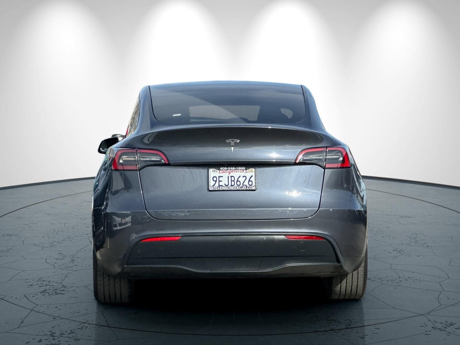2023 Tesla Model Y Long Range photo 4