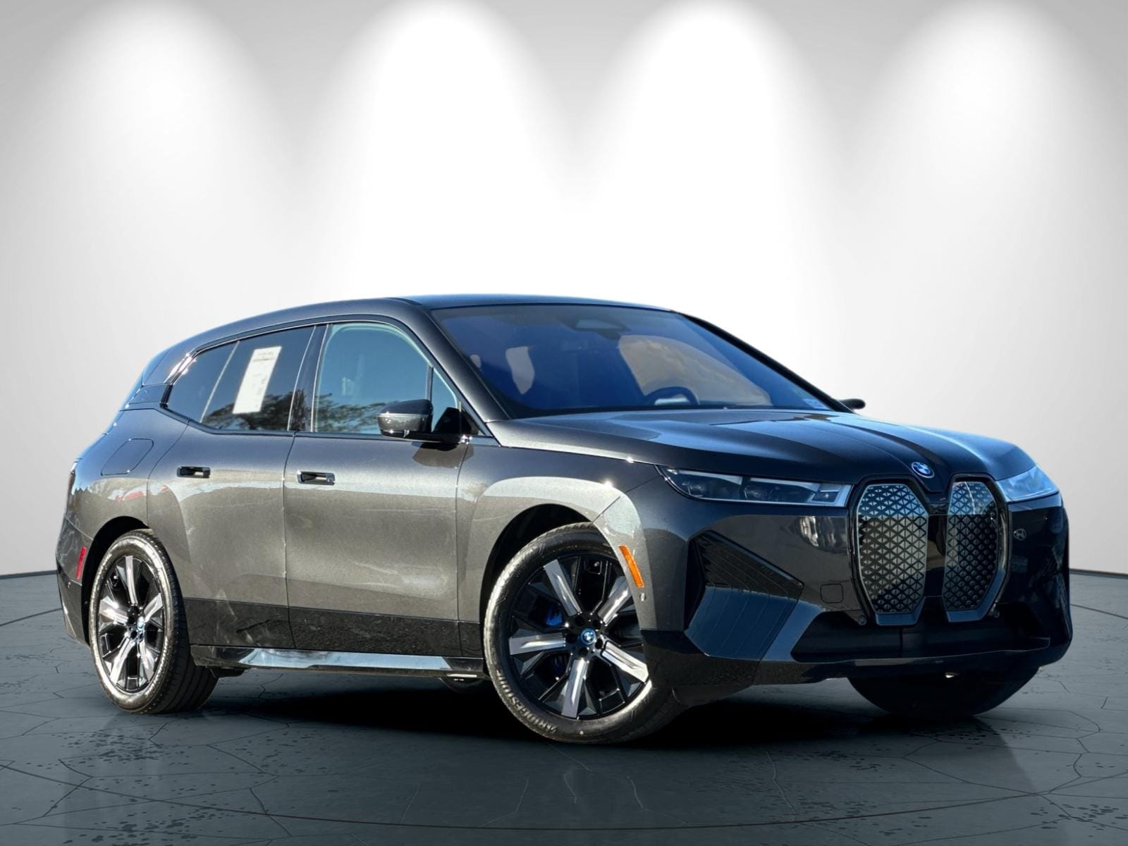 Used 2023 BMW iX Base with VIN WB523CF01PCM29631 for sale in San Jose, CA