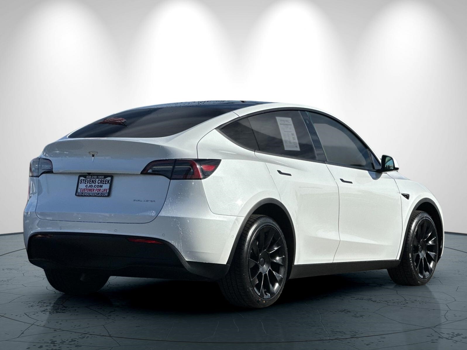 2022 Tesla Model Y Long Range photo 4