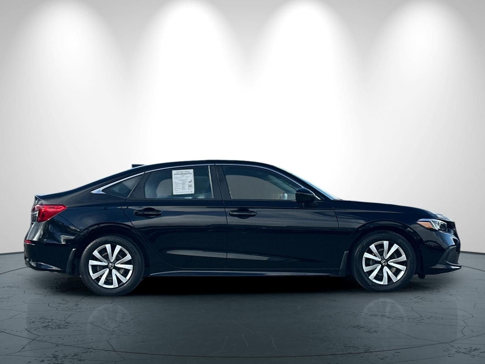 2022 Honda Civic LX photo 2