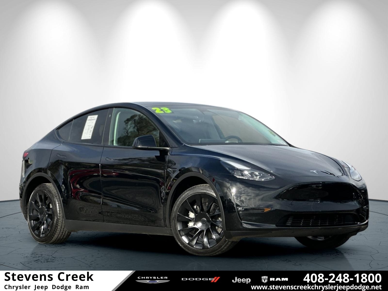 2023 Tesla Model Y Long Range's photo