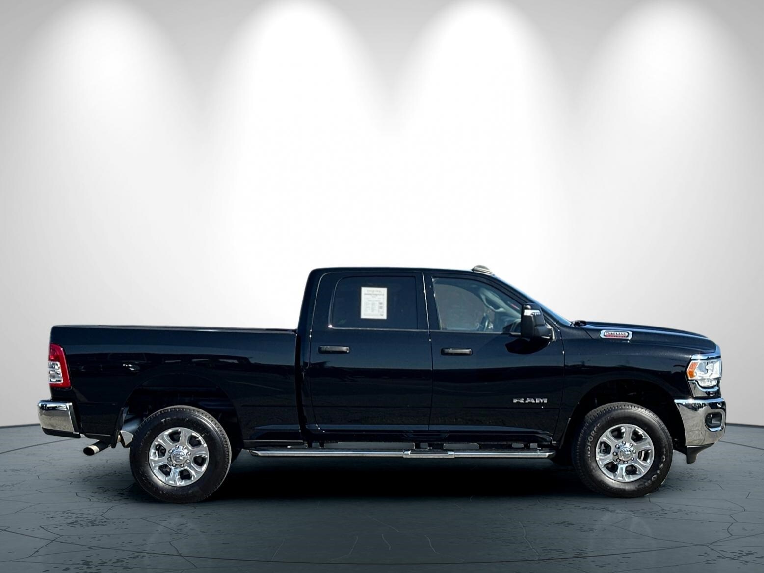 2024 Ram 2500 Big Horn photo 3