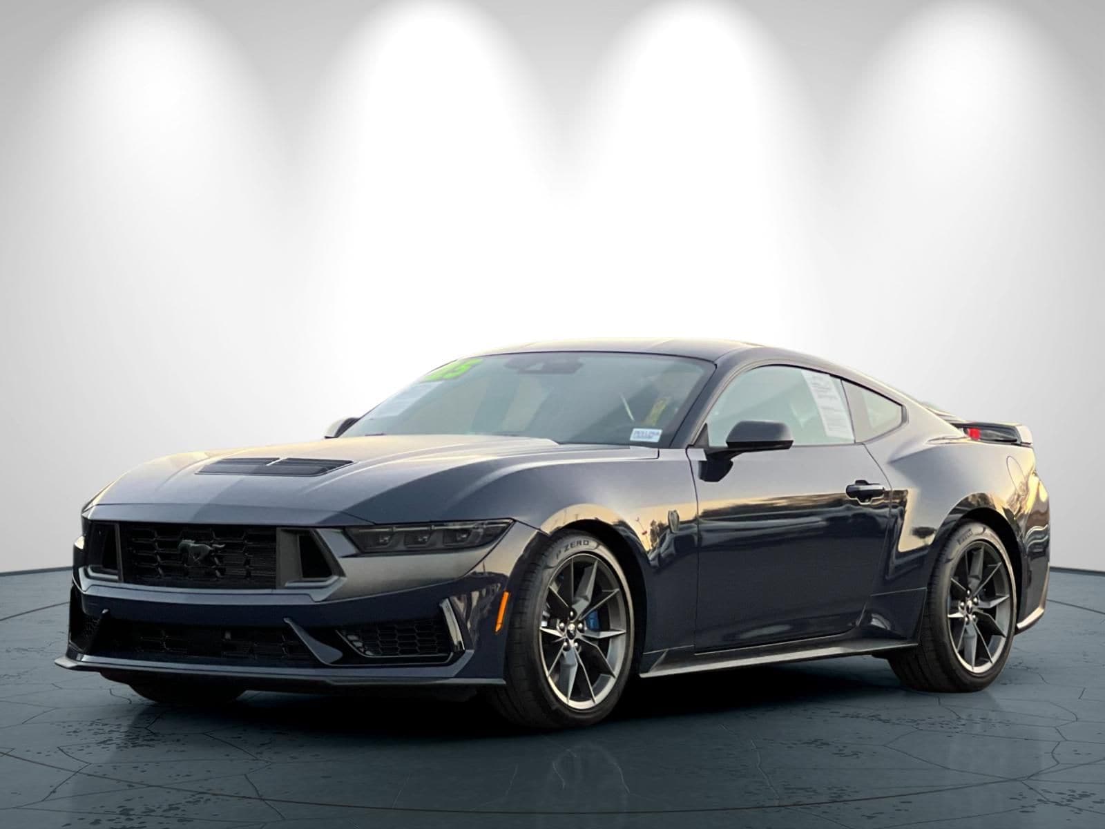2025 Ford Mustang Dark Horse photo 3