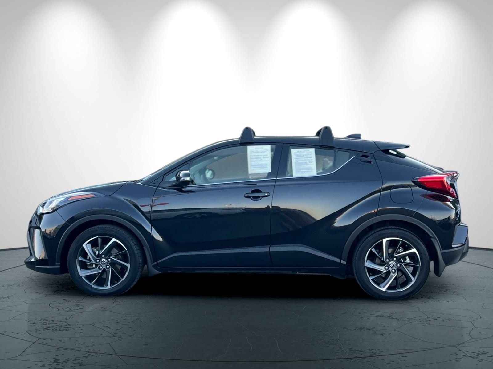 2021 Toyota C-HR Limited photo 6