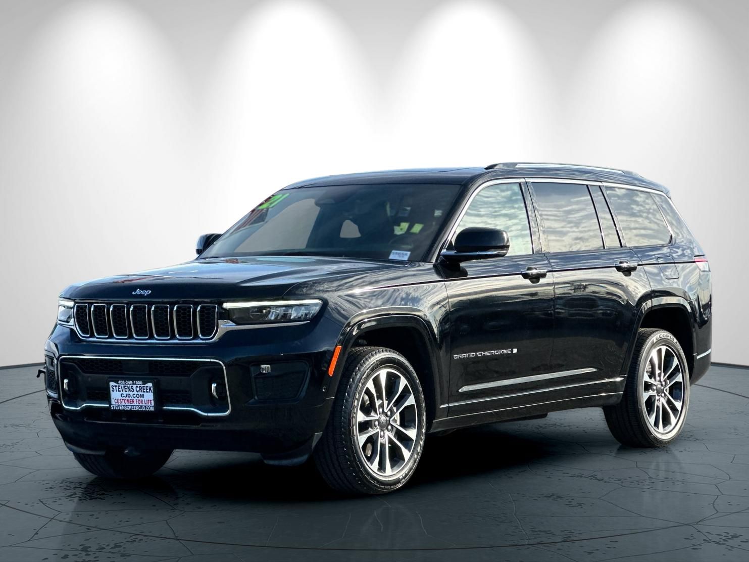 2021 Jeep Grand Cherokee L Overland photo 3