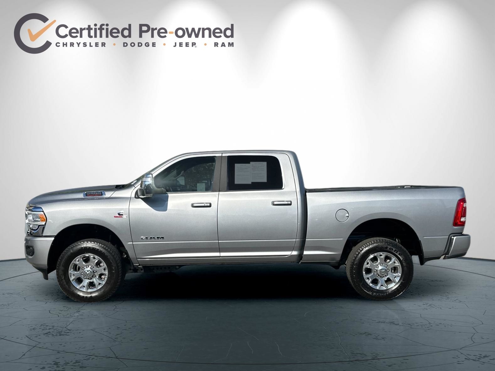 2024 Ram 2500 Laramie photo 6