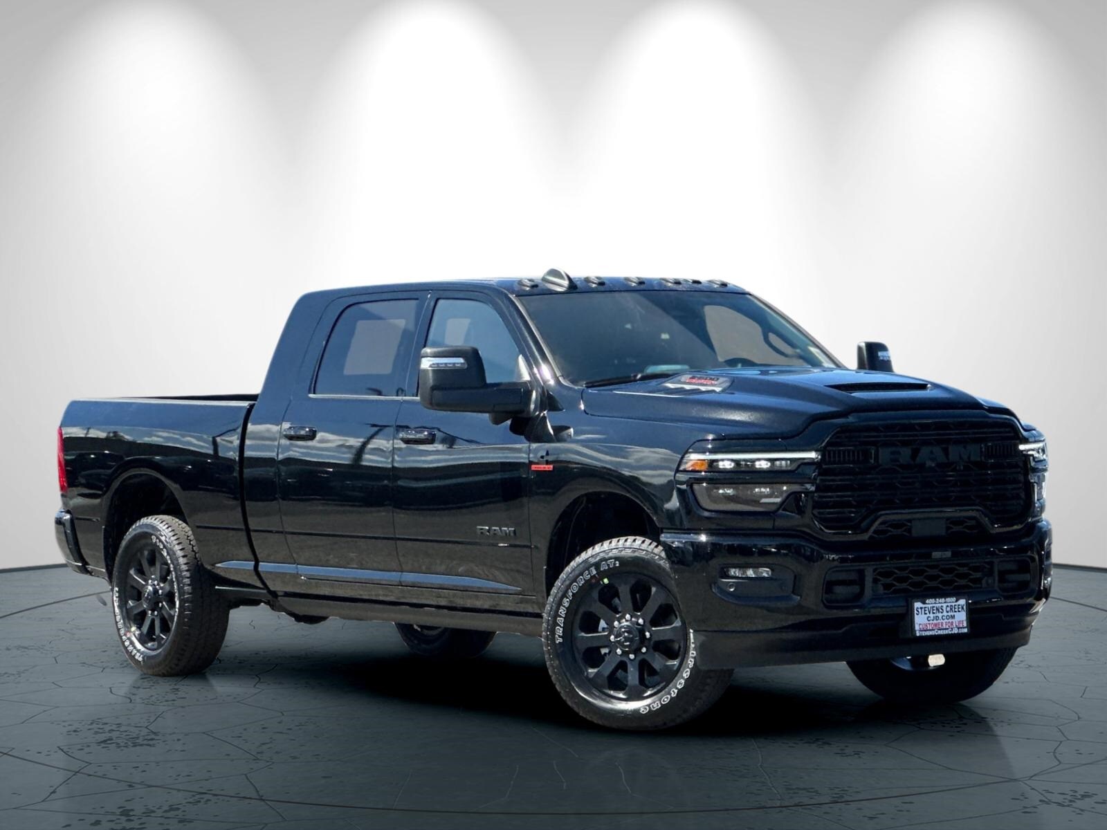 2026 Ram 2500 Laramie photo 2