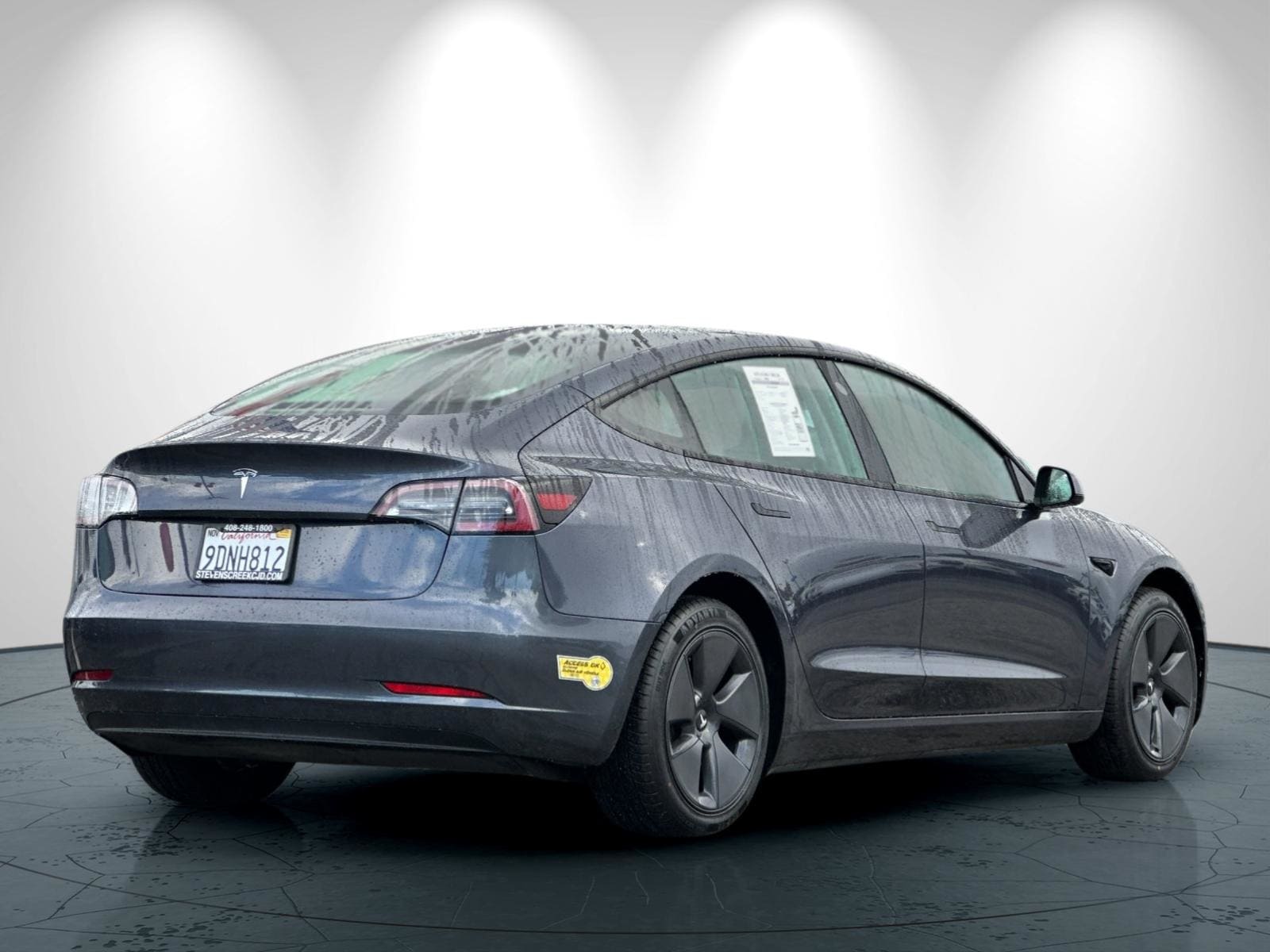 2023 Tesla Model 3 photo 4