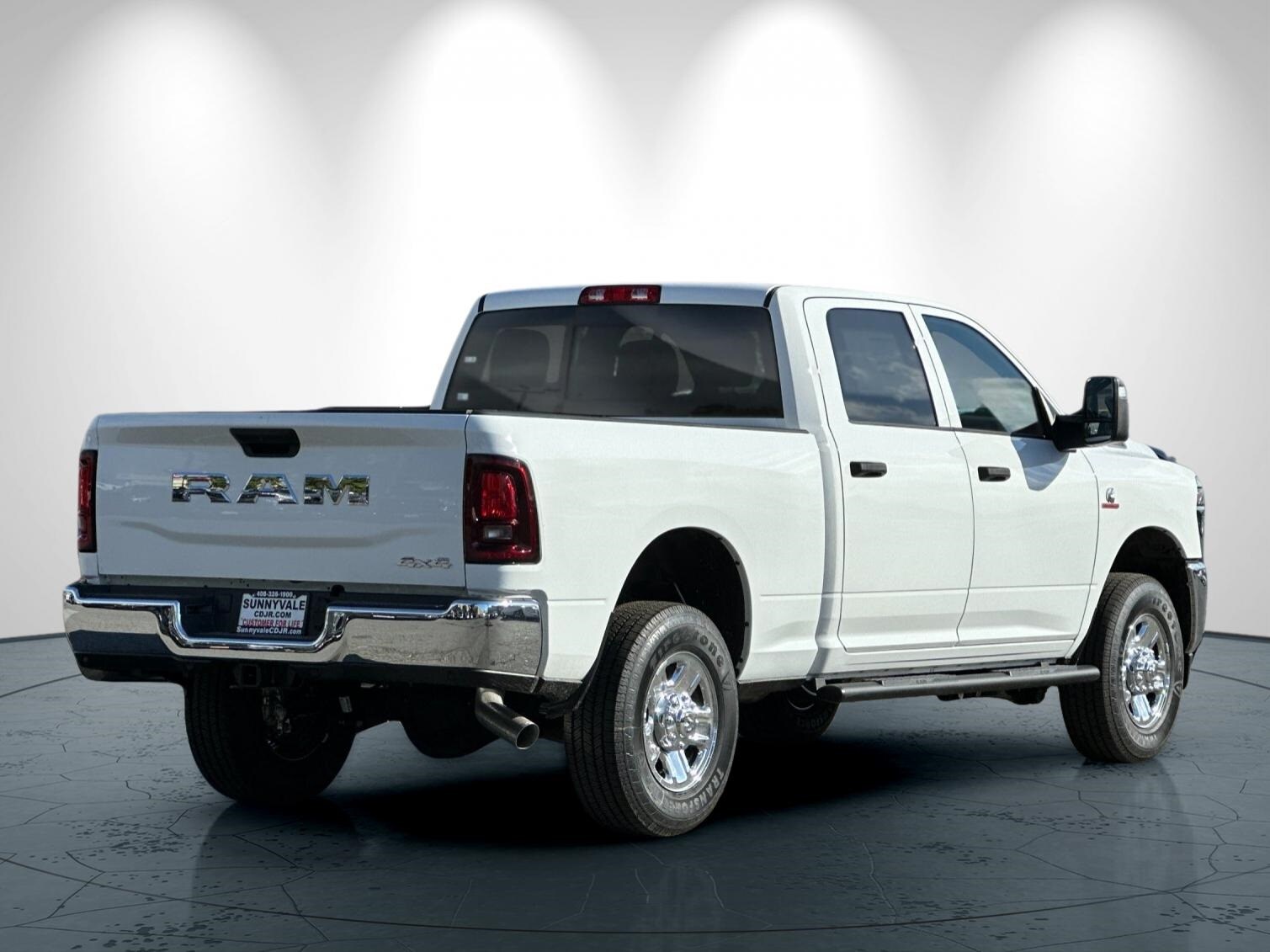2026 Ram 3500 Tradesman photo 4