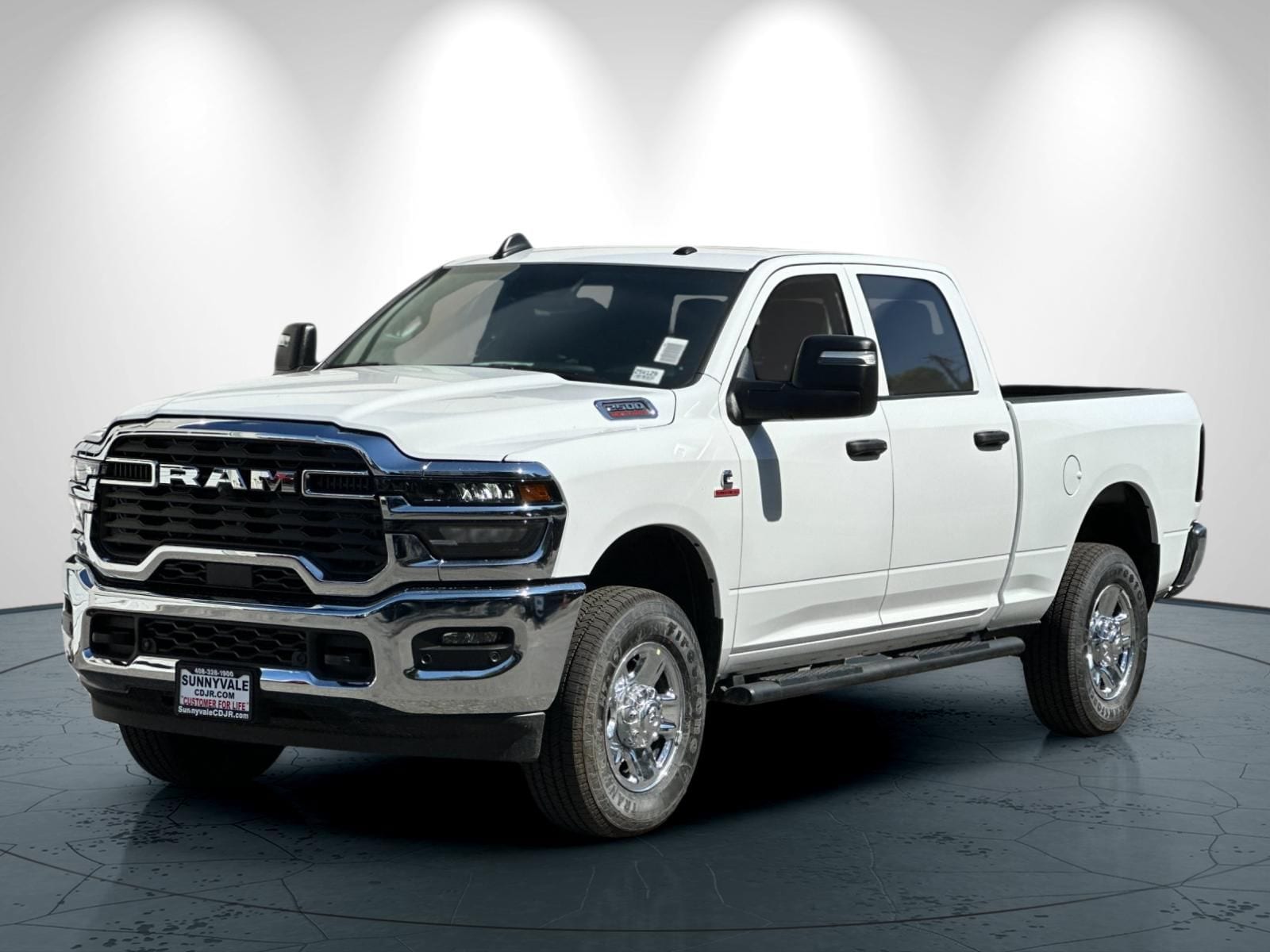 2025 RAM 2500 Tradesman - Photo 8