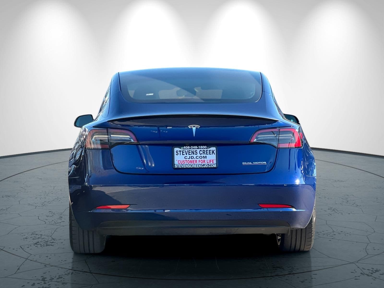 2023 Tesla Model 3 Performance photo 4