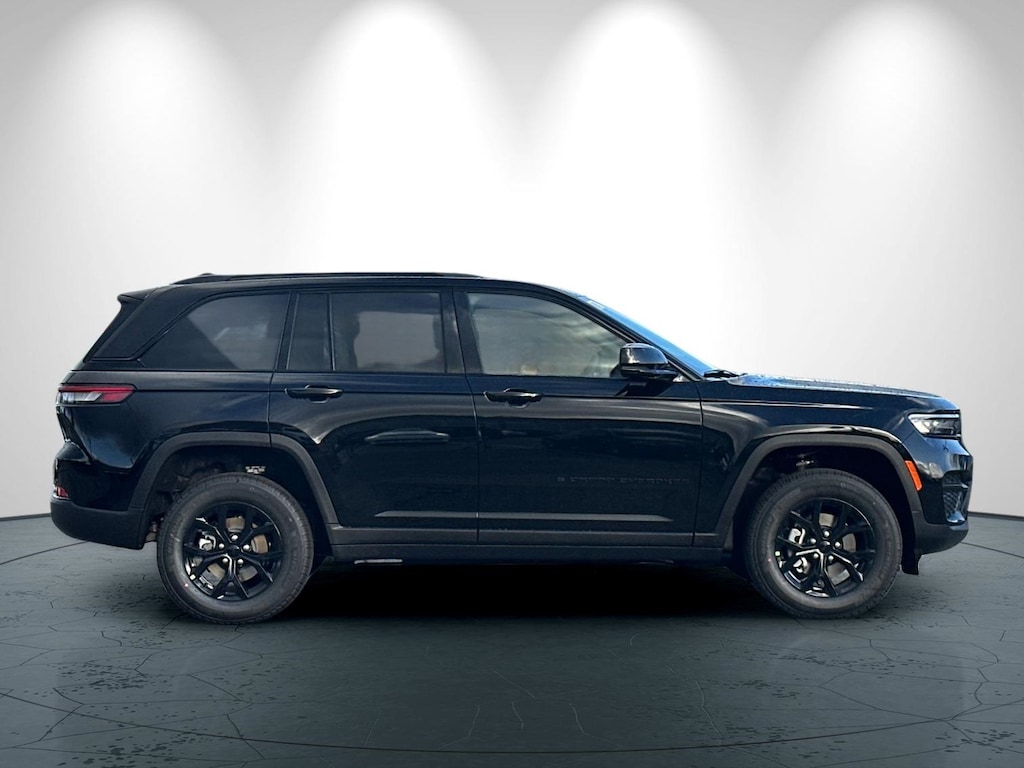 New 2025 Jeep Grand Cherokee ALTITUDE X 4X4 Sport Utility