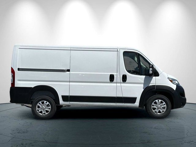 2024 Ram ProMaster 1500 photo 3