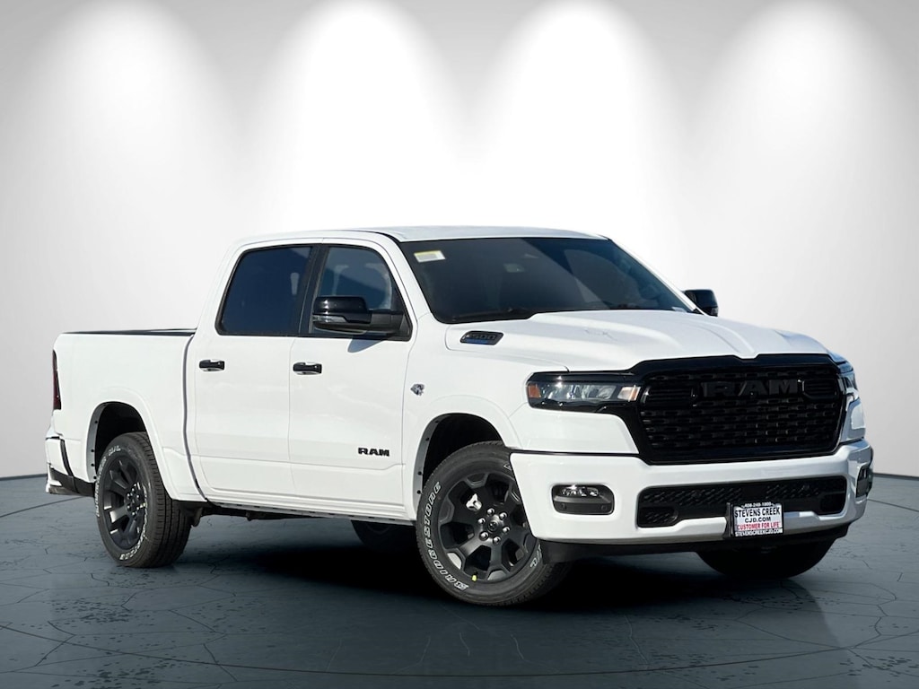 New 2026 Ram 1500 BIG HORN CREW CAB 4X4 5'7 BOX Pickup