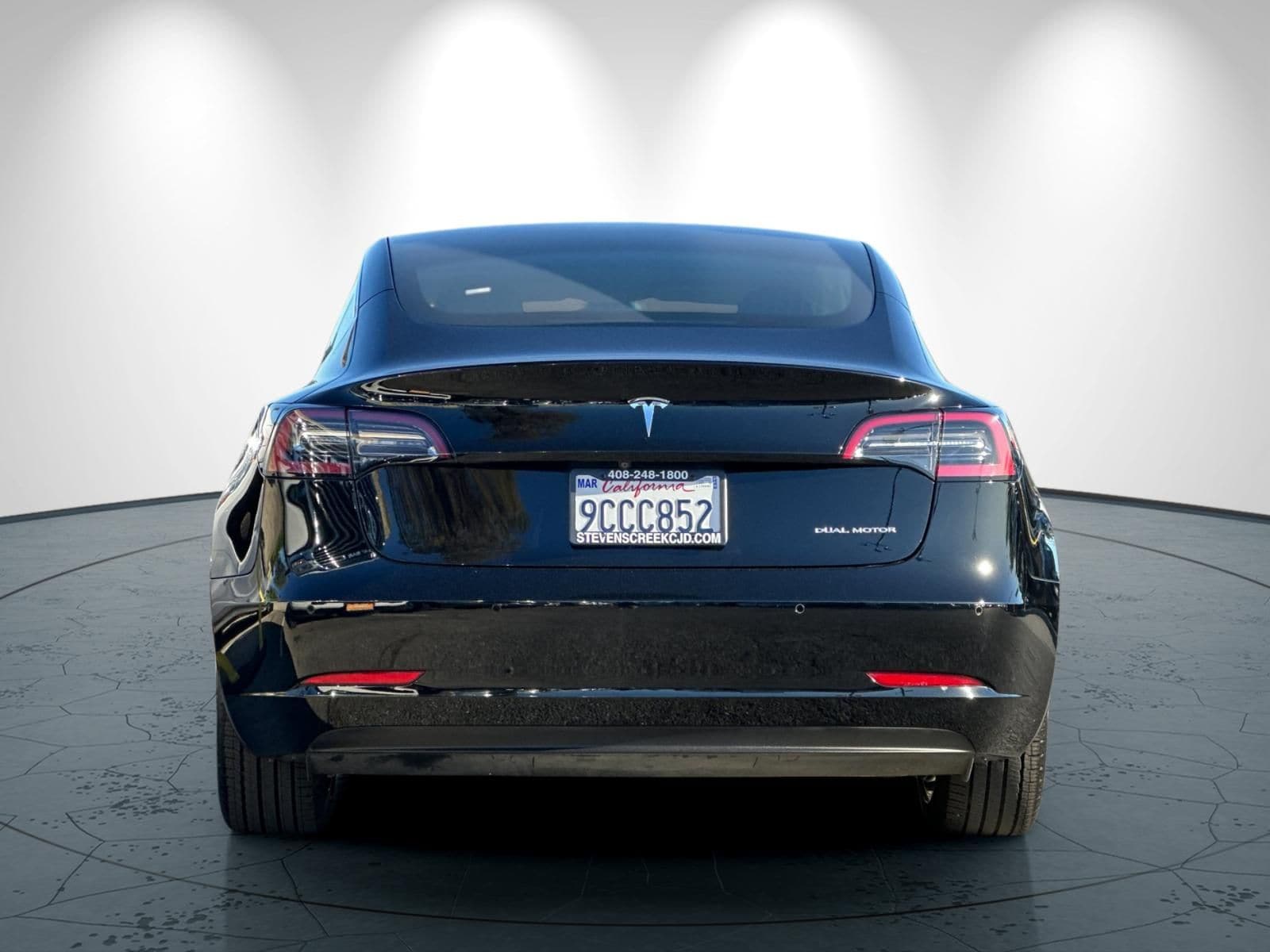2020 Tesla Model 3 Long Range photo 4